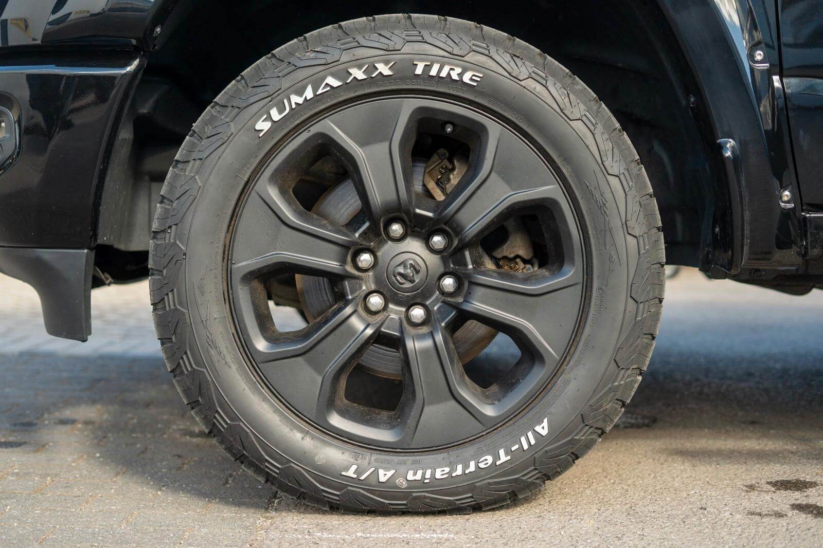 
Dodge RAM 1500 5,7 Bighorn Sport PXJ Leder LED full									