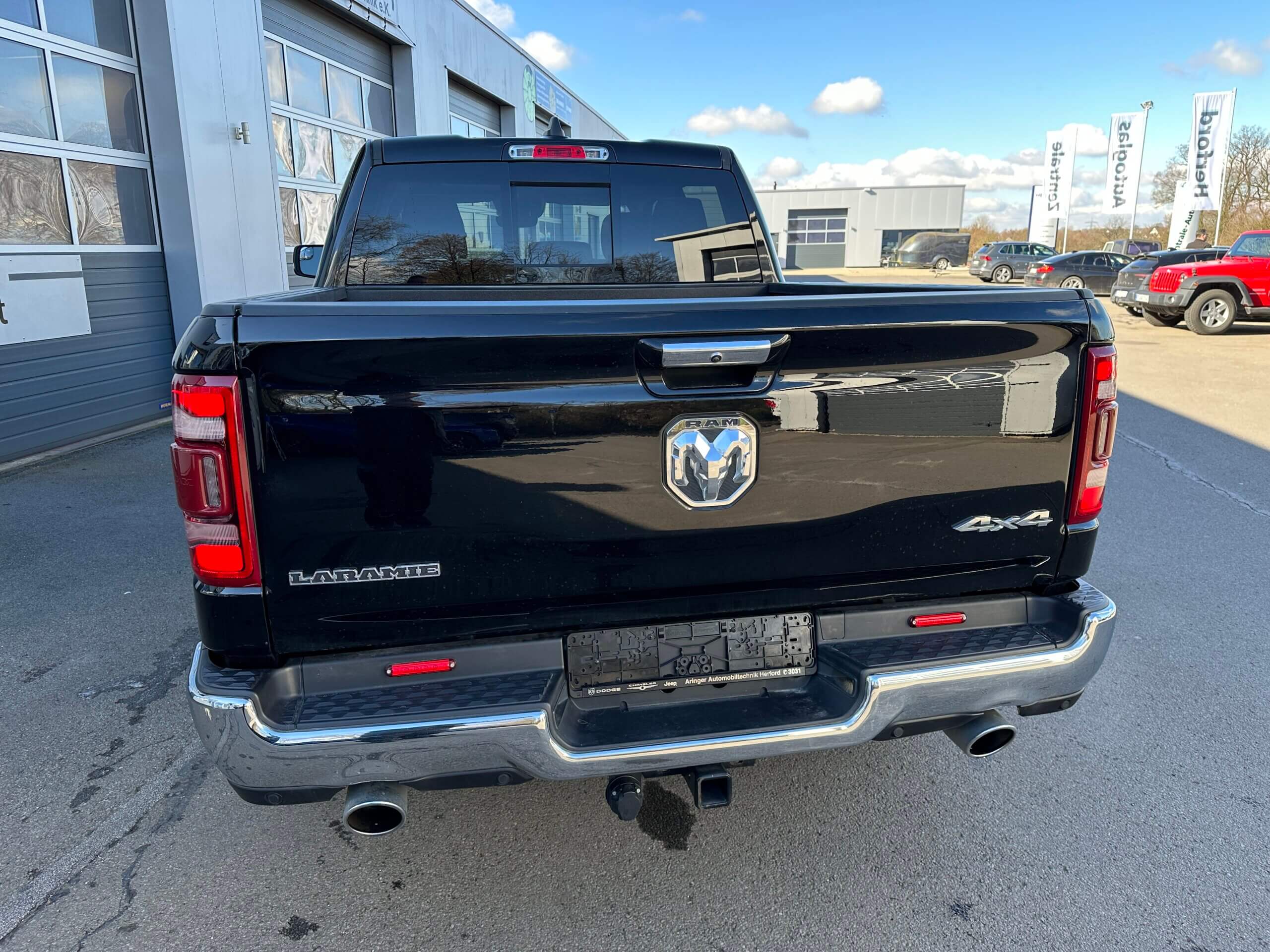 
RAM 1500 5,7 E-Torque Bighorn 12″ + LPG (4.000€) full									